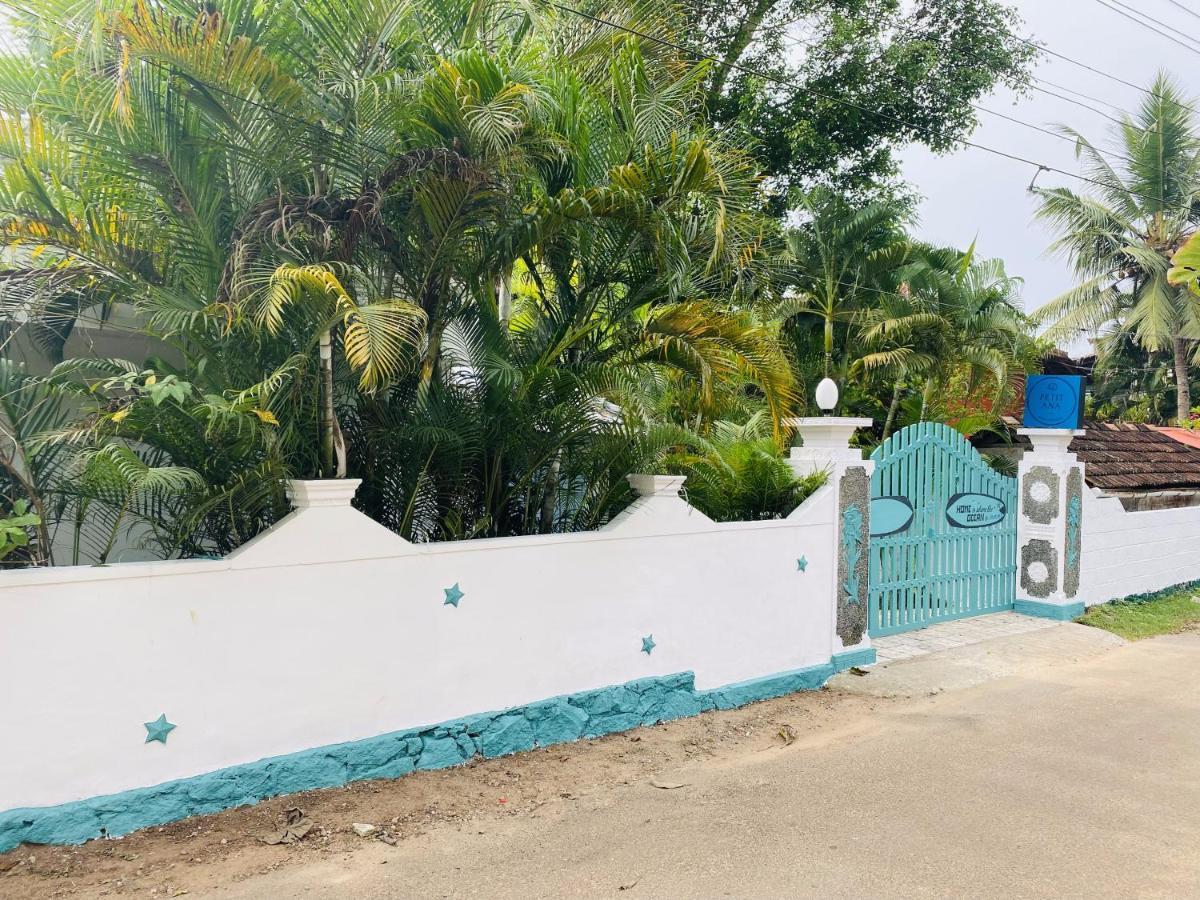 Petit Ana Beach Retreat Варкала Экстерьер фото